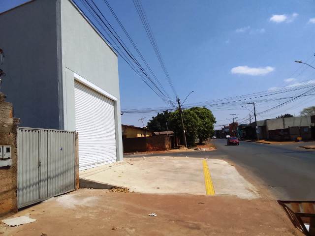 Galpão Para Alugar Vila Mutirao em Goiania, GO