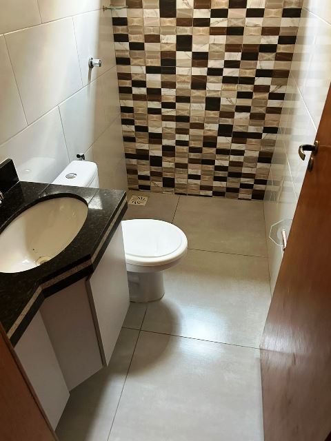 Casa para Aluguel em São Francisco II, Senador Canedo (RNS 256), Goiás